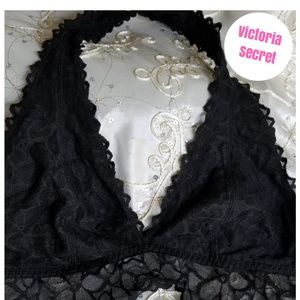 PINK Victoria Secret Black Bralette-Lg